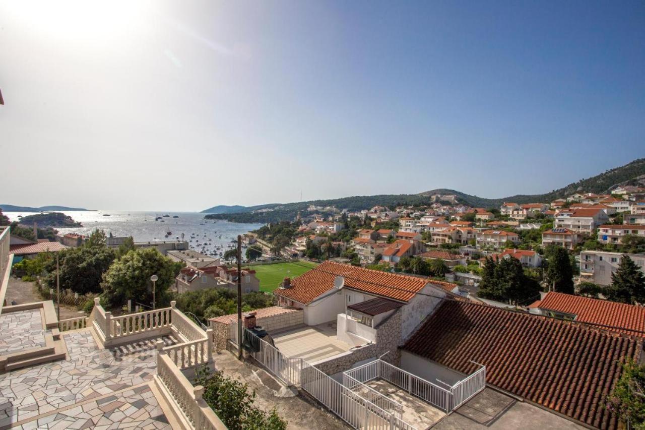 Apartment Sunny Elza 2 Hvar Town Esterno foto